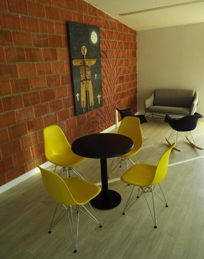 Albergue Santiago 15 Monforte Monforte De Lemos Zewnętrze zdjęcie
